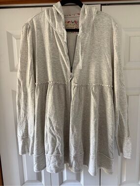 evy's tree Light Heather Gray Hooded Zip-Up Peplum Top
